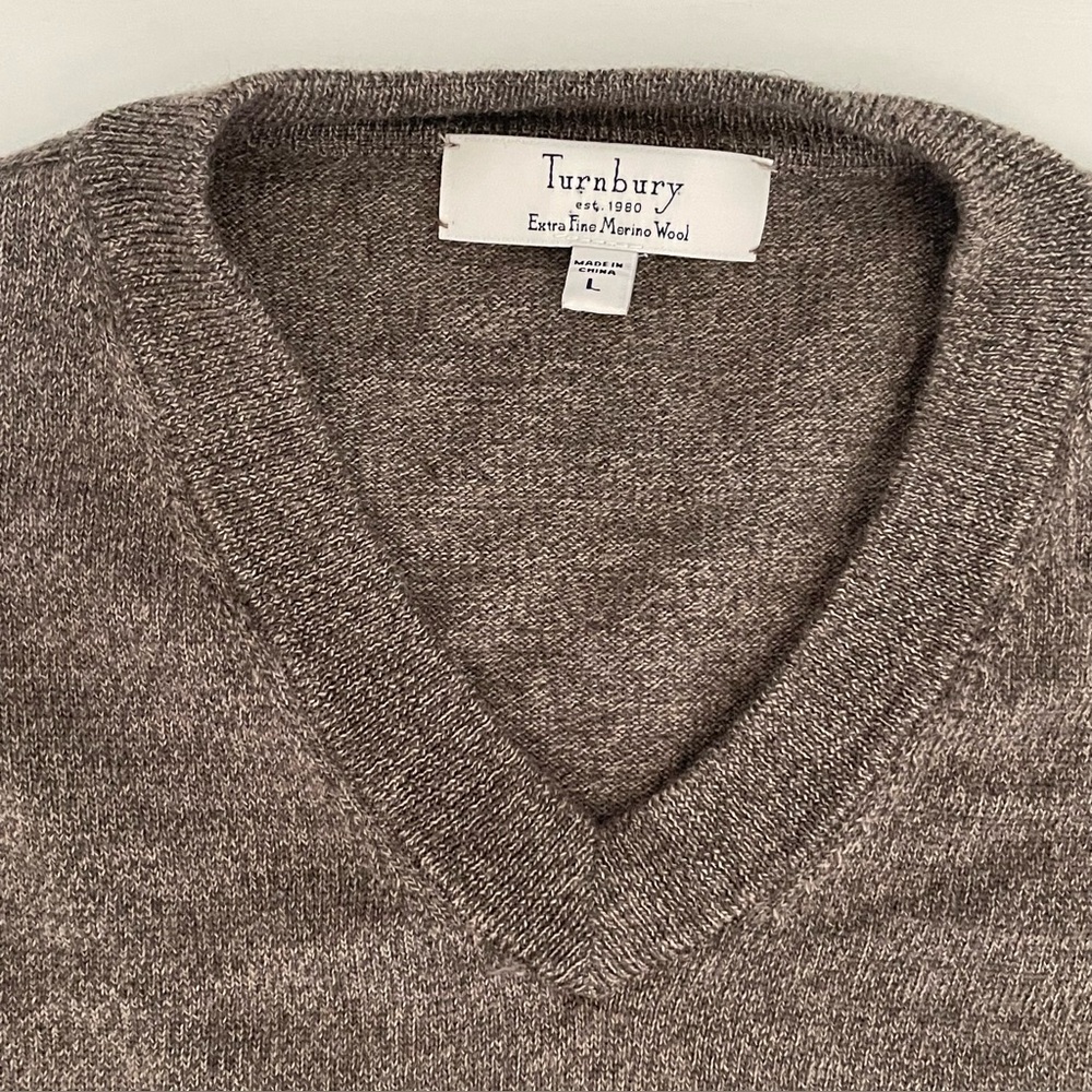 100% Extra Fine Merino Wool Knit Sweater V-Neck Gray Brown Turnbury, L - Picture 5 of 16